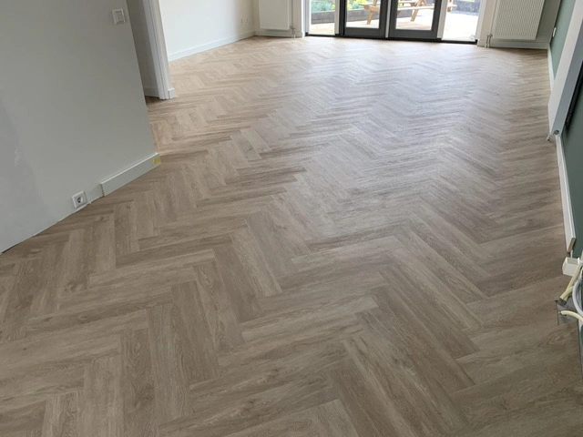 PVC-vloer laten leggen: waar moet u op letten?